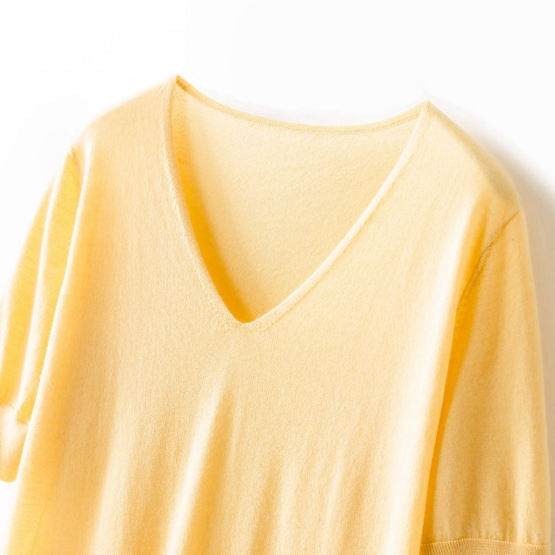 Women's 60-Count Fine-Spun Cashmere V-Neck Short-Sleeve Sweater 3