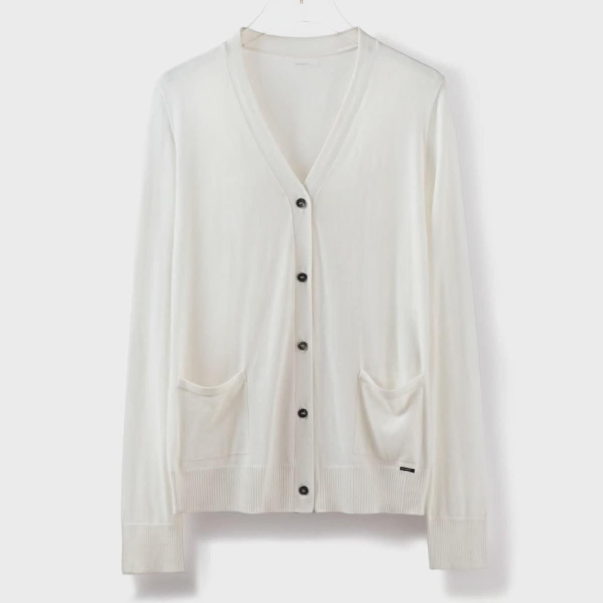 Spring Autumn Women's Fine-spun 60-count Thin Pocket Long-sleeve V-neck Button Knit Cardigan 360 video